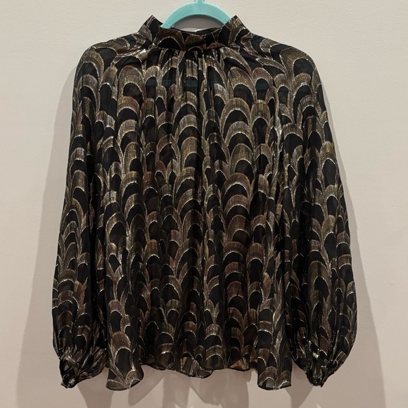 Banana Republic Tops - Banana Republic Mali Metallic Silk Jacquard Top